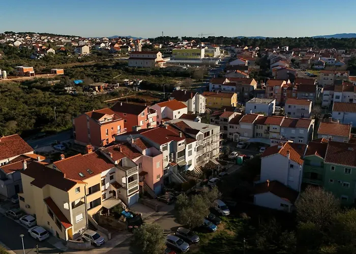 Lucian Apartamento *